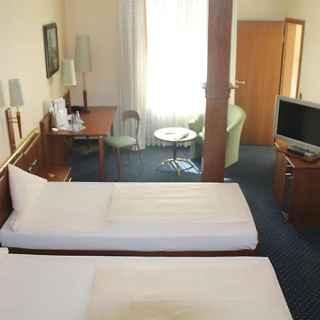 Victoria Hotel