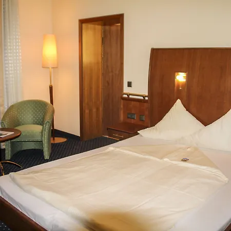 Victoria Hotel